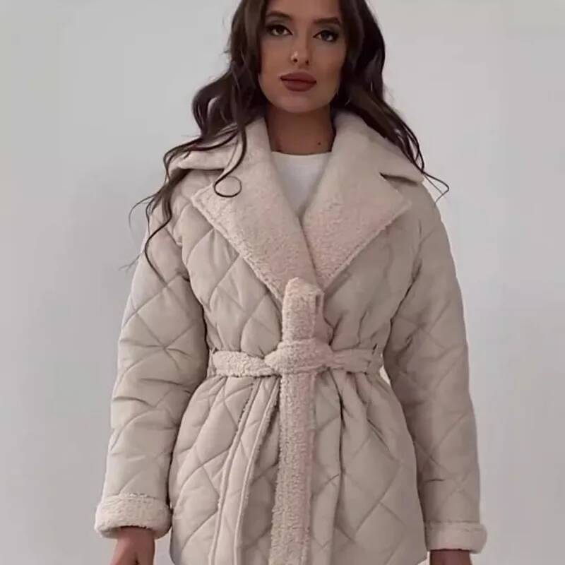 Elegancka pikowana kurtka dams – Street Fashion England recenzja i cena