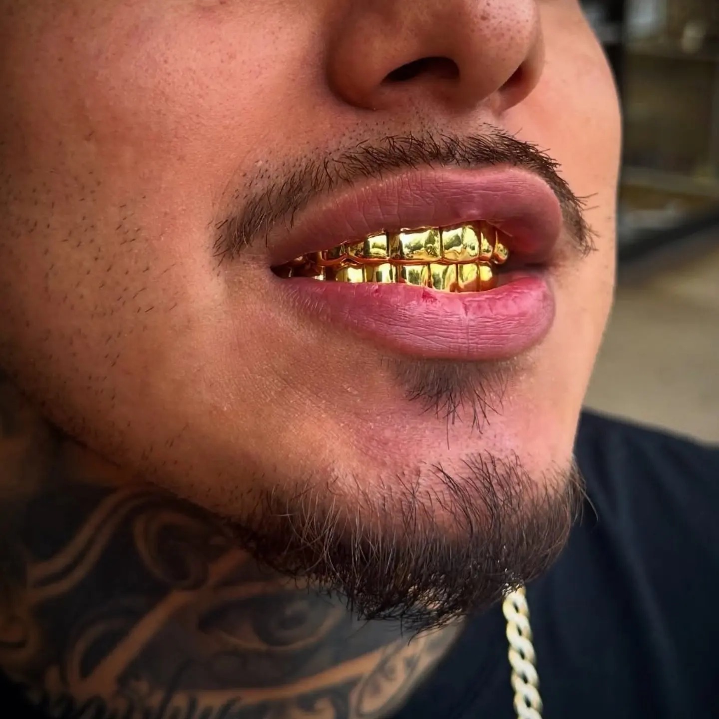 Zestaw grillzów w kolorze złot – Street Fashion Jewelry recenzja i cena