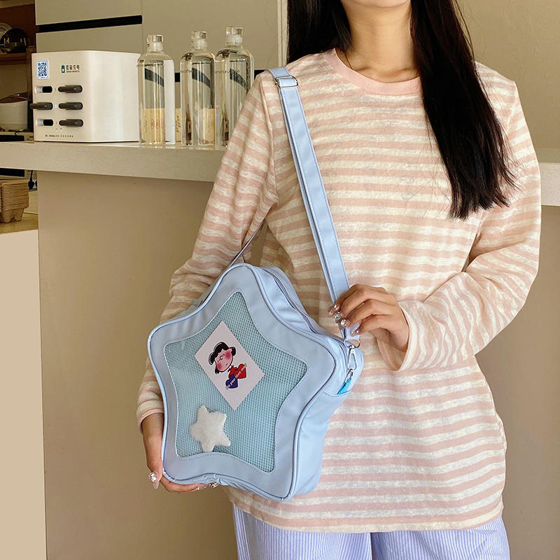 Minimalistyczna, urocza torba  – Street Fashion In Japanese recenzja i cena