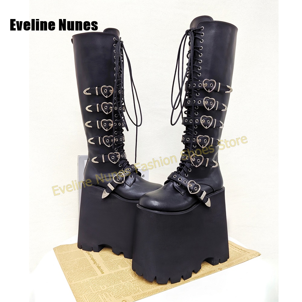 Buty na wysokiej platformie w  – Street Fashion Y2K recenzja i cena