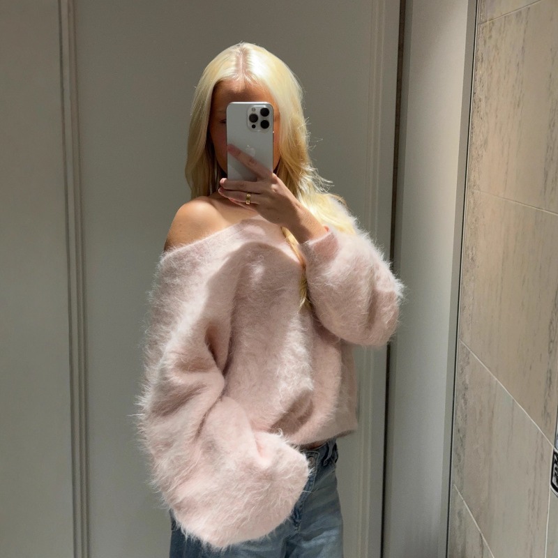 Damski sweter z odkrytymi rami – Street Fashion England recenzja i cena